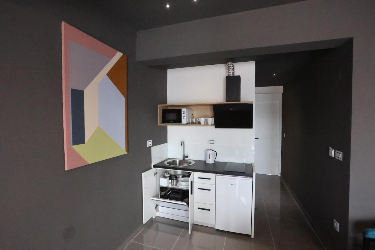 9 Apartments Ягодина Екстериор снимка